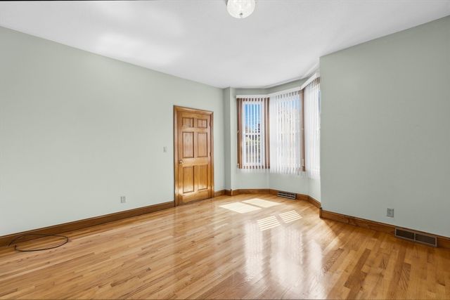 167 Center St, Ludlow, MA 01056
