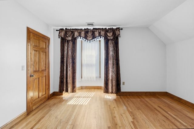 167 Center St, Ludlow, MA 01056