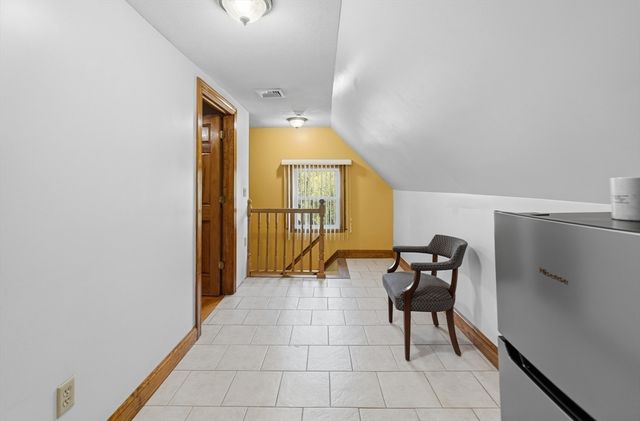 167 Center St, Ludlow, MA 01056
