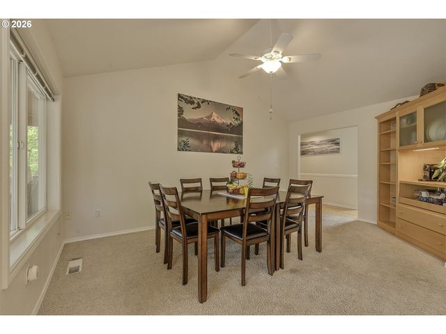 3114 Sw WILBARD St, Portland, OR 97219