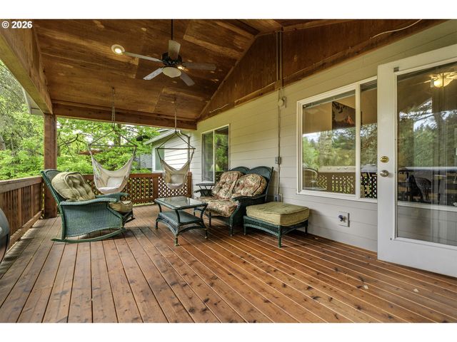 3114 Sw WILBARD St, Portland, OR 97219
