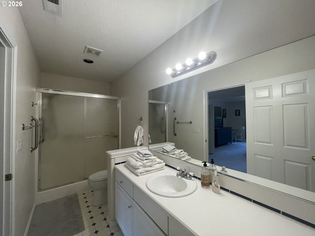 3114 Sw WILBARD St, Portland, OR 97219