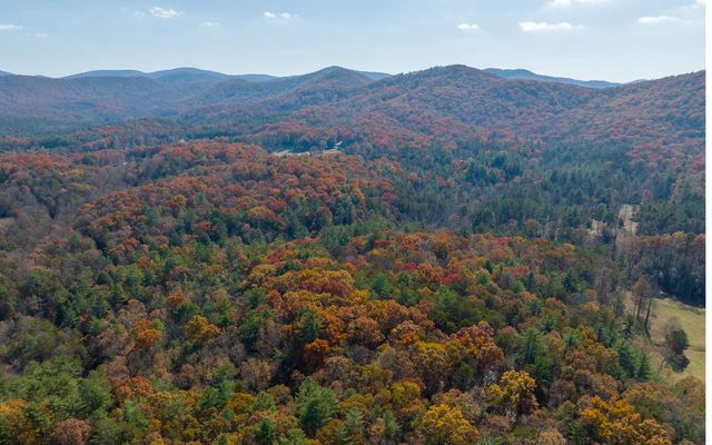 2 TR Old Anderson Creek, Ellijay, GA 30536