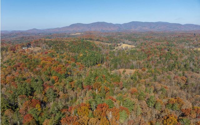 2 TR Old Anderson Creek, Ellijay, GA 30536