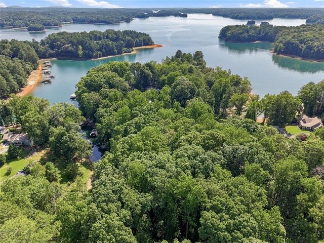 9285 Crystal Springs Road, Gainesville, GA 30506