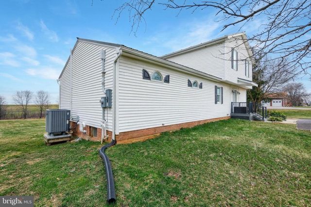 12534 MOUNT OLIVET RD, Felton, PA 17322
