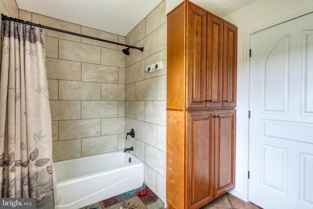 12534 MOUNT OLIVET RD, Felton, PA 17322