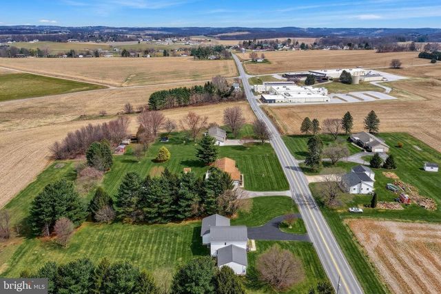 12534 MOUNT OLIVET RD, Felton, PA 17322