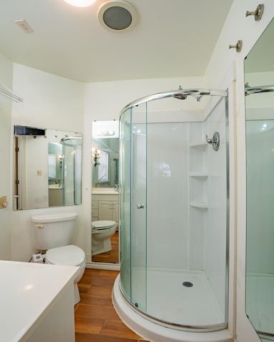 305 Teague Rd, Kerrville, TX 78028