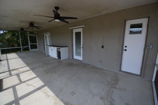 1379 Pinetta Circle, Wellington, FL 33414