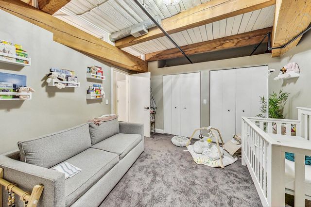 420 W Ontario Street 209, Chicago, IL 60654
