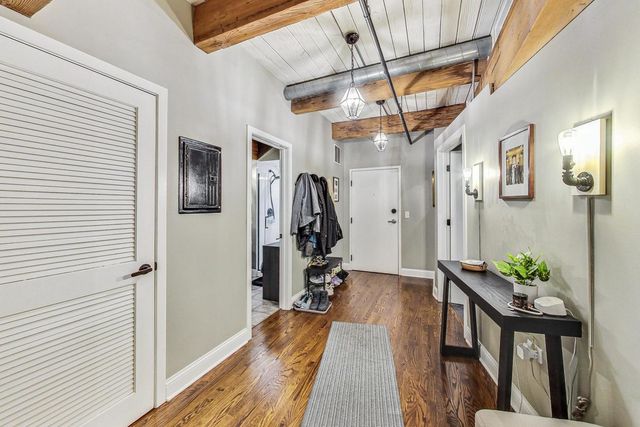 420 W Ontario Street 209, Chicago, IL 60654