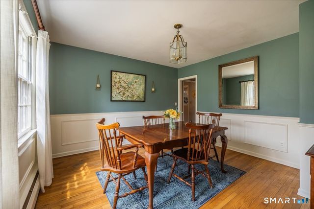 5 Mount Pleasant Road, Newtown, CT 06470