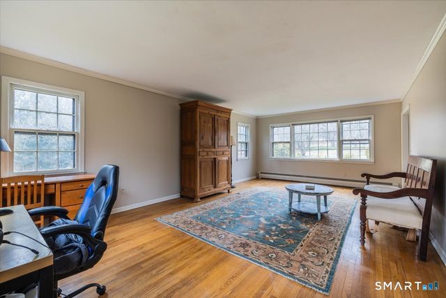 5 Mount Pleasant Road, Newtown, CT 06470