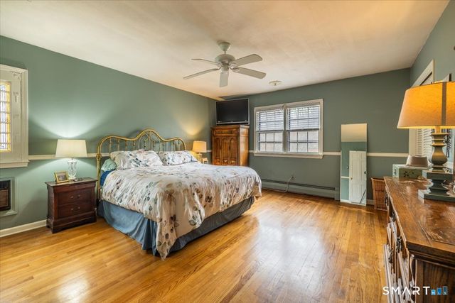 5 Mount Pleasant Road, Newtown, CT 06470