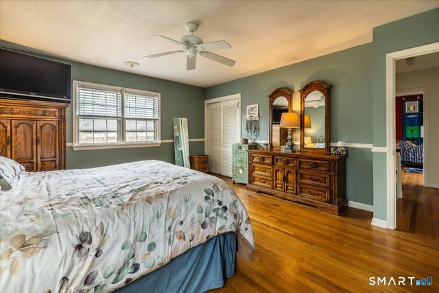 5 Mount Pleasant Road, Newtown, CT 06470