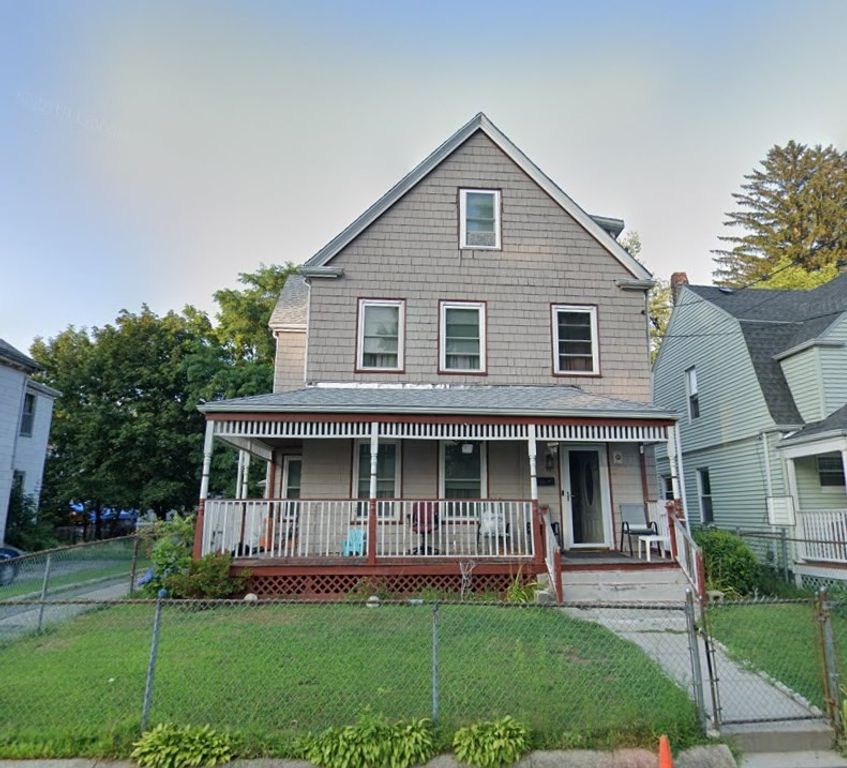34 Massasoit, Boston, MA 02136