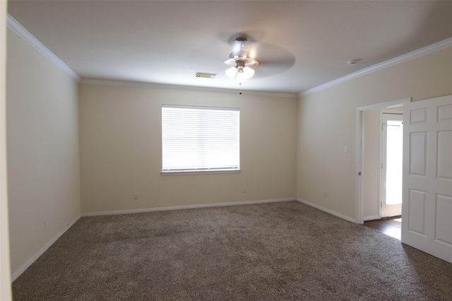 2027 Creek Run Drive, Pearland, TX 77584