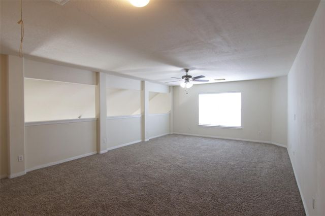 2027 Creek Run Drive, Pearland, TX 77584