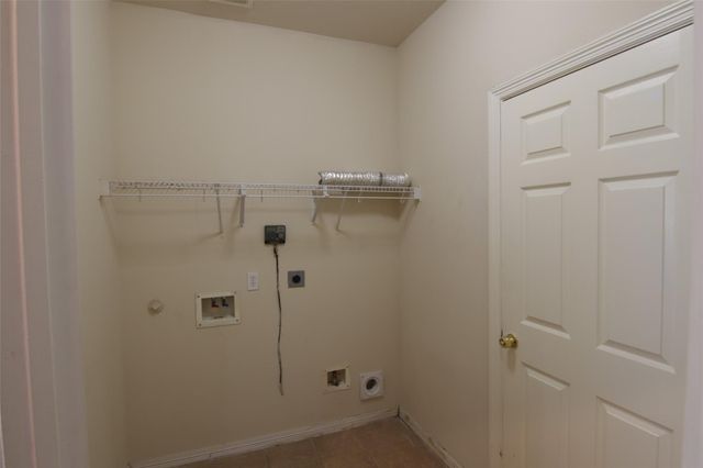 2027 Creek Run Drive, Pearland, TX 77584