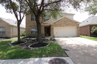 2027 Creek Run Drive, Pearland, TX 77584
