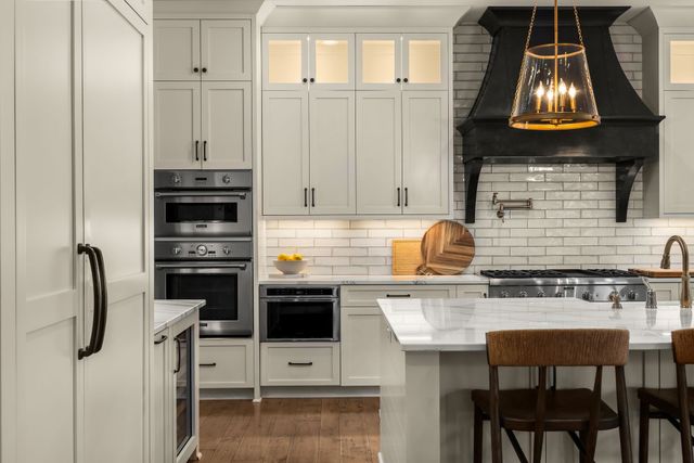 7223 Shagbark Ln, College Grove, TN 37046