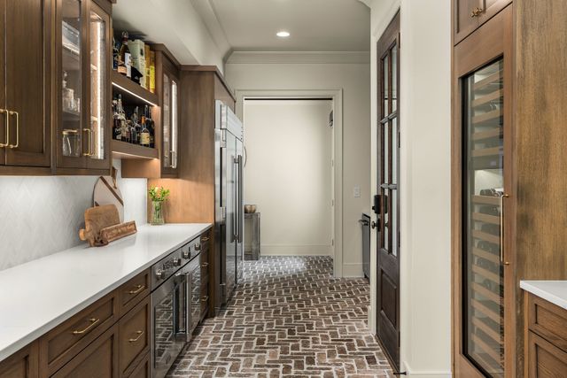 7223 Shagbark Ln, College Grove, TN 37046