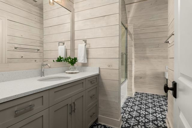 7223 Shagbark Ln, College Grove, TN 37046