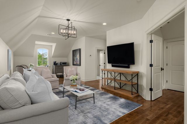 7223 Shagbark Ln, College Grove, TN 37046