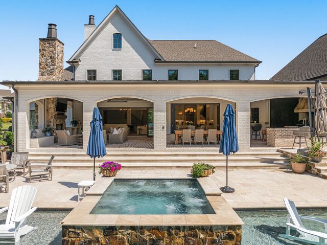 7223 Shagbark Ln, College Grove, TN 37046