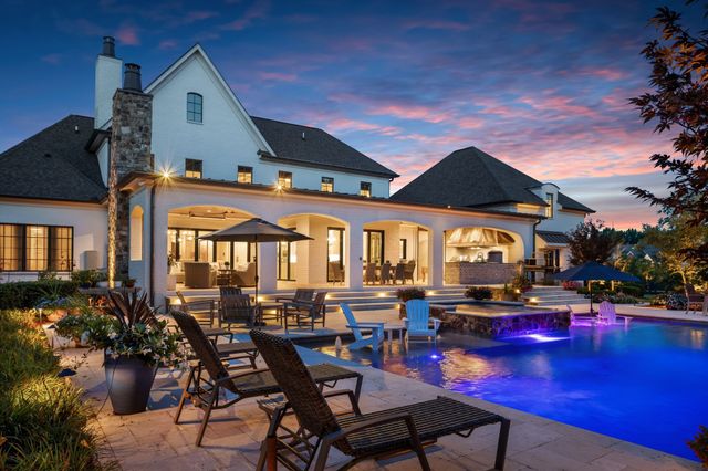 7223 Shagbark Ln, College Grove, TN 37046