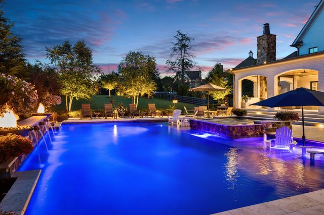 7223 Shagbark Ln, College Grove, TN 37046