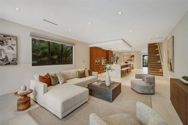 2980 Coconut Ave, Miami, FL 33133