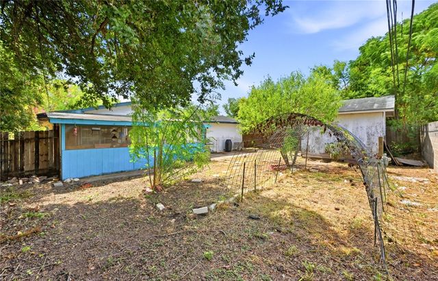 4014 Bradford Dr, Corpus Christi, TX 78411