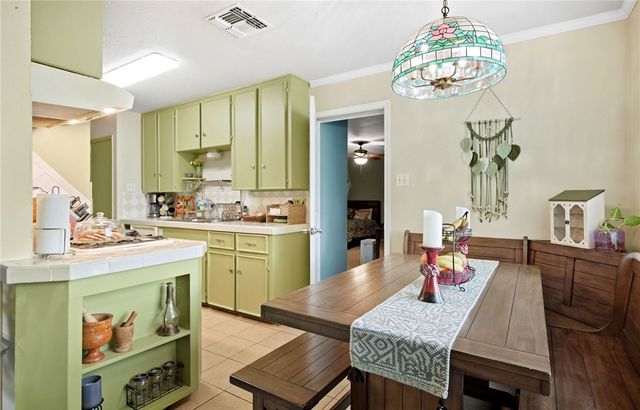 4014 Bradford Dr, Corpus Christi, TX 78411