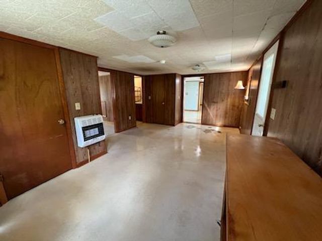 1512 Blue Ridge PKWY, Floyd, VA 24091