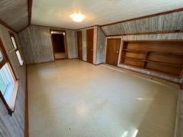 1512 Blue Ridge PKWY, Floyd, VA 24091