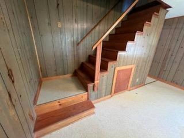 1512 Blue Ridge PKWY, Floyd, VA 24091