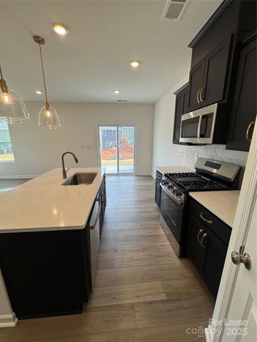 757 Lock Haven Drive NW, Concord, NC 28027