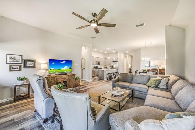 10047 Napier Drive, Iowa Colony, TX 77583