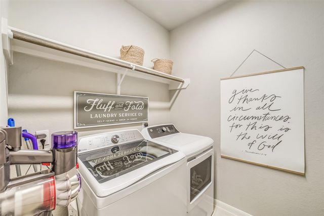 10047 Napier Drive, Iowa Colony, TX 77583