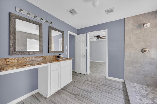 10514 Lauren Creek Drive, Baytown, TX 77523