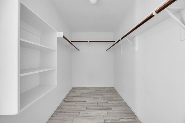 10514 Lauren Creek Drive, Baytown, TX 77523