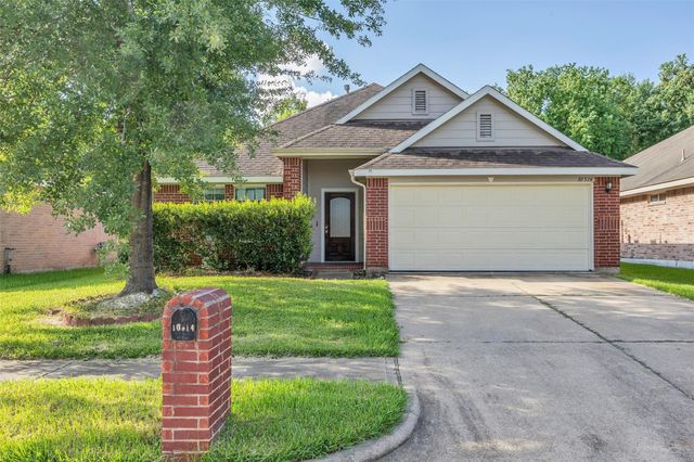 10514 Lauren Creek Drive, Baytown, TX 77523