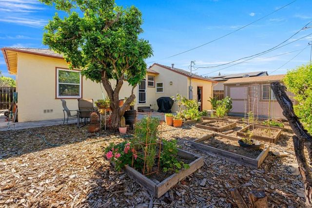 1376 N San Pedro Street, San Jose, CA 95110