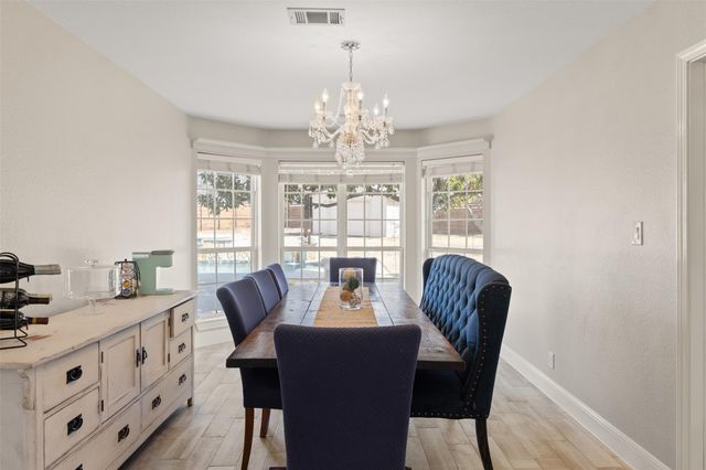 1607 Mayfield DR, Round Rock, TX 78681