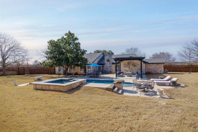 1607 Mayfield DR, Round Rock, TX 78681