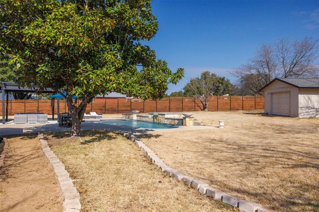 1607 Mayfield DR, Round Rock, TX 78681