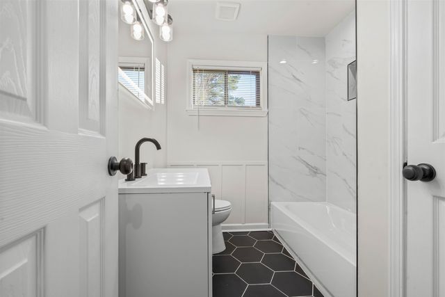 5639 CLARKE CV, Memphis, TN 38115