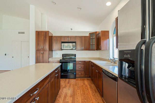 2690 N 138th Avenue, Goodyear, AZ 85395